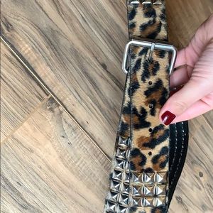 Leopard fur  print studded belt🦒🦒